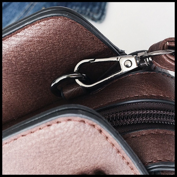 NEW BERLIN Handbag - Picture 6 of 7